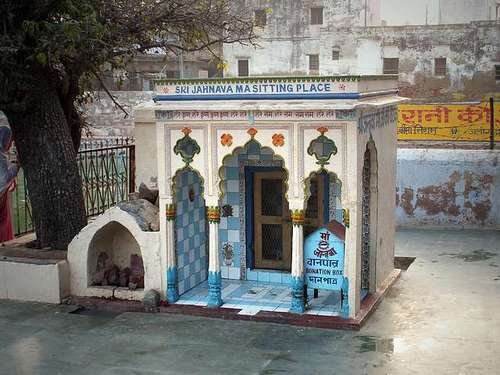 The shrine at Radha-kunda, Vrindavan, marking the ghat where Jahnava Devi bathed and had her vision of Krishna -- still known today as Shri Jahnava Ghat.