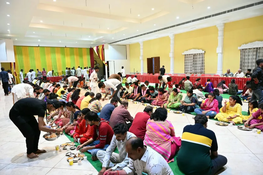 Annadana Seva — prasadam distribution