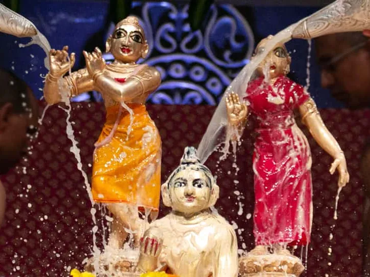 Abhishek Seva